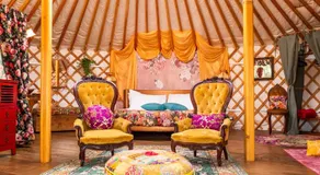 2 CUORI E 1 YURTA Glamping in Tuscany - Adults Only - Image 5