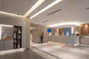 Home Inn Neo Suzhou Guanqian Nanmen Metro Station - Image 5