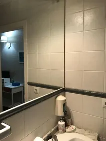 Hostal Llanda - Image 4