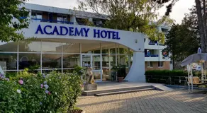 Academy Hotel - Image 3
