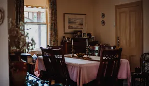 Strathbourne Accommodation - Hamilton House - Image 2