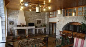 Mani Hotel - Image 4