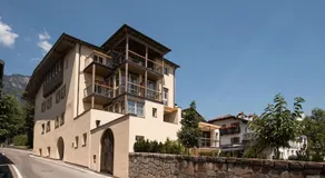 Essa Suites - NEW - Image 4