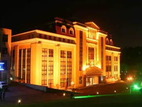 Qingdao Garden Hotel VIP Building - Image 3