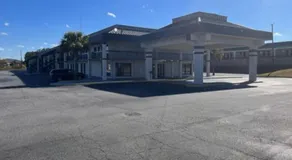 Clarion Pointe - Image 5