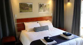Woodpecker Lodge B&B - Image 2