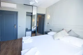 Merkezi Konum , Konforlu Oda - Image 2