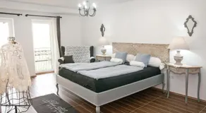 Anita Home - Image 2