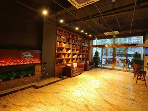 James Joyce Coffetel·Shenyang North Railway Station Shifu Square - Image 3