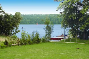 Twin Bungalow at Black Lake, Schwarz - Image 5