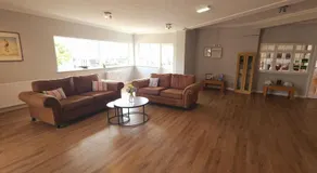 Sunrise Hotel - Image 4