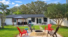 Lakefront Retreat Near Tampa Dock Kayaks Firepit - Image 4