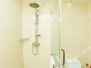 Junyue Hotel - Image 4