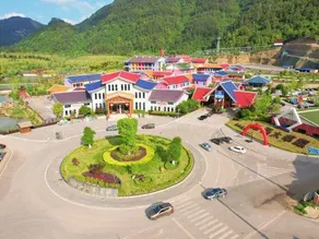 Nanzhuo Holiday Hotel - Image 5