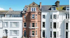 Modern Flat on the seafront Exmouth - Image 4