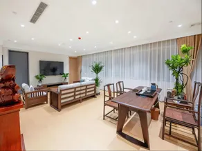 IU Hotel (Zhengding New District Olympic Sports Center Vocational Education Park Branch) - Image 3