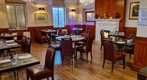 The Royal Hotel - Image 5