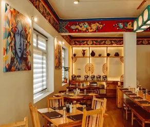 Hotel Lingzi - at the Mall Road & newly renovated - Image 4