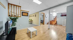 Cambridge 2BR 2BH Basement Apt With Parking - Image 3