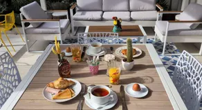Hôtel Mademoiselle - Image 3