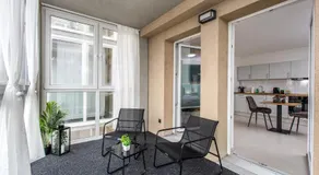 BrockHeus Riverside Aparthotel Magdeburg - Image 4