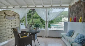 Levantes Hotel - Image 3