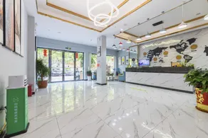 Geboekt Hotel - Image 3