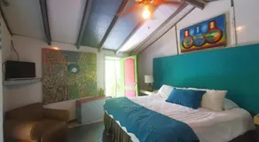 CHEZ NOUS - Image 2