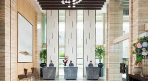 GRAMM HOTEL by Ambarrukmo Yogyakarta - Image 2