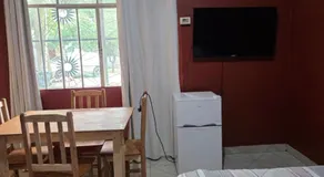 Hummingbird Hostel - Image 3