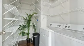 Two Bedroom apt City Center - Image 5