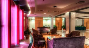 Raia Hotel Kota Kinabalu - Image 2