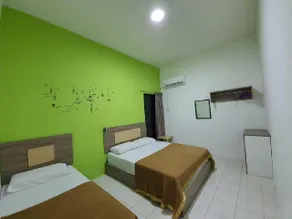 Walking Distance To The Beach, Pangkor - Image 2
