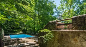 Ferienhaus mit Garten und Pool - Image 2