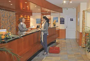 Hotel Timmendorfer Strand - Image 5