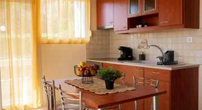 Prince Apartments - Image 4