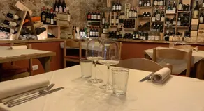OSTERIA al CANTONACCIO ROOMS - Image 4