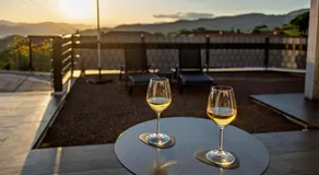 Vinomare Guesthouse - Image 3
