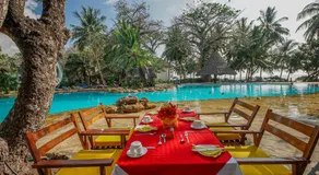 Papillon Lagoon Reef Hotel - Image 2