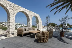 Albatross Hotel - Image 4