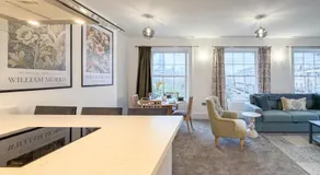 Hamilton Square Gardens Apartments by Rework Accommodation - Image 3