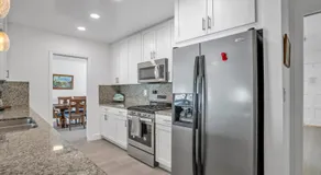 4 bd Near beach spacious solar heated pool waterfront home - Image 4