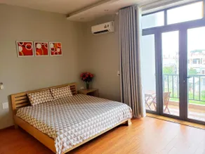Sunshine House - Image 2