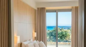 Pnoé Sea View Suites - Image 2