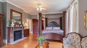 Take 5 Rendezvous at Hoffman House Fairbury-Entire Home - Image 2
