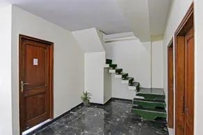 Hotel O Royal Inn Near Akshardham - Image 3