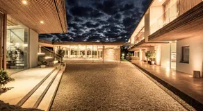 MALAT Weingut und Hotel - Image 3
