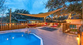 Texas Vacation Home, Game Room & POOL by Sixflags - Image 3