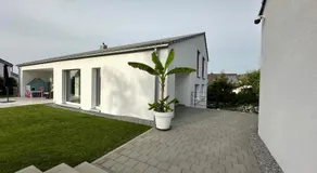 Modernes Apartment mit eigener Terrasse & Garten - Image 3
