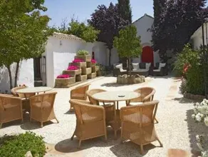 Hotel Cortijo Las Piletas - Image 5